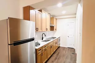 9875 Selkie Ln, Waldorf, MD 20601 - Photo 12