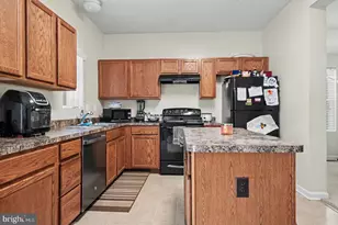 5043 Oyster Reef Pl, Waldorf, MD 20602 - Photo 2