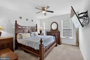 310 Buckeye Cir, La Plata, MD 20646 - Photo 14