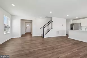 265 Long Branch Ln, La Plata, MD 20646 - Photo 4