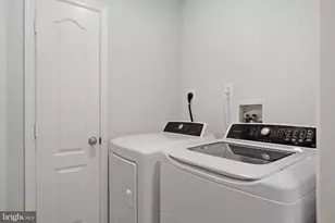 11431 Westmont Ct, Waldorf, MD 20602 - Photo 54