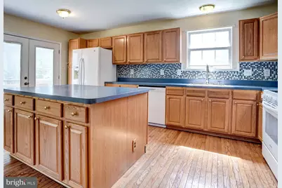 10389 Chamberlin Court E, Waldorf, MD 20601 - Photo 12