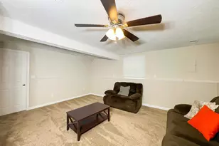 806 Truro Ct, Waldorf, MD 20601 - Photo 6