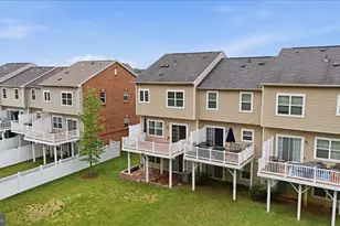 11854 Sunset Ridge Pl, Waldorf, MD 20602 - Photo 4