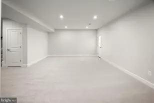 3823 Solidarity Cir, White Plains, MD 20603 - Photo 58
