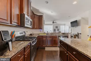 12217 Timberlake Pl, Waldorf, MD 20601 - Photo 4