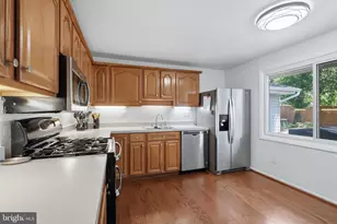 2523 Lisa Dr, Waldorf, MD 20601 - Photo 2
