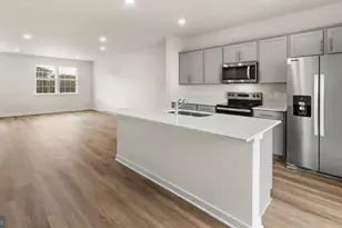 202 Soft Rush Ln, La Plata, MD 20646 - Photo 16