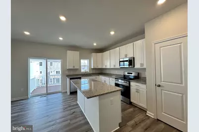 5607 Ludlow Place, White Plains, MD 20695 - Photo 6