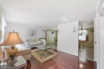 1034 Saint Pauls Drive, Waldorf, MD 20602 - Photo 4