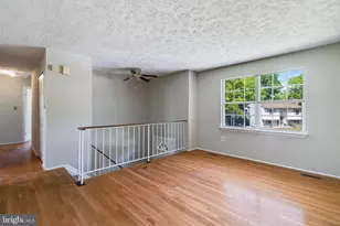 2307 Valley Oak Ct, Waldorf, MD 20601 - Photo 4