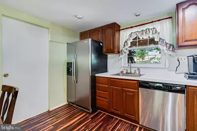 5 Mooncoin Circle, Waldorf, MD 20602 - Photo 8