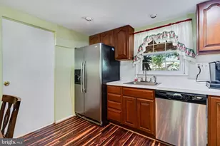 5 Mooncoin Cir, Waldorf, MD 20602 - Photo 8