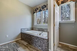 14850 King Charles, Issue, MD 20645 - Photo 32