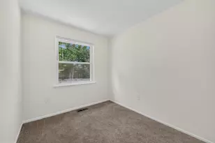 2465 Yarmouth Ct, Waldorf, MD 20602 - Photo 18