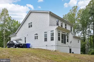 12130 Calverts Run Ct, La Plata, MD 20646 - Photo 56