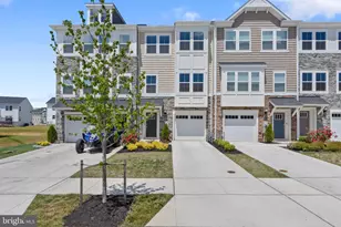 10893 Drummond Pl, White Plains, MD 20695 - Photo 1