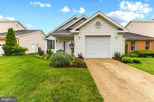 915 Hickory Cir, La Plata, MD 20646 - Photo 1