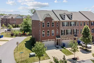 3700 Marlborough Pl, Waldorf, MD 20603 - Photo 2