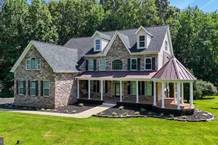 8070 Amberleigh Pl, La Plata, MD 20646 - Photo 4