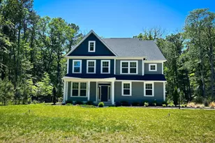 11551 Beacon Hill Ct, Swan Point, MD 20645 - Photo 4