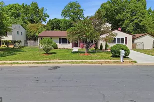 10501 Beechwood Dr, Waldorf, MD 20601 - Photo 1