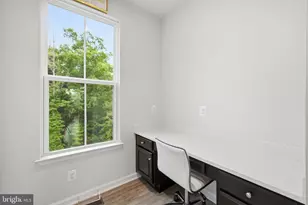 10880 Winchester St, Waldorf, MD 20603 - Photo 12