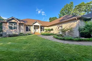 15690 Cloverleaf Ct, Hughesville, MD 20637 - Photo 4