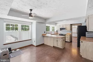 14205 Meadow Creek Ln, Waldorf, MD 20601 - Photo 12