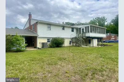 10955 Lawrence Drive, Waldorf, MD 20603 - Photo 4
