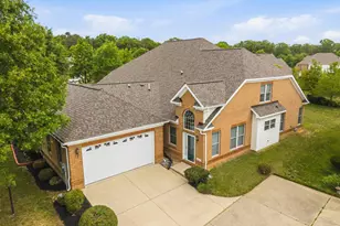 4614 Diamond Ridge Ln, White Plains, MD 20695 - Photo 2