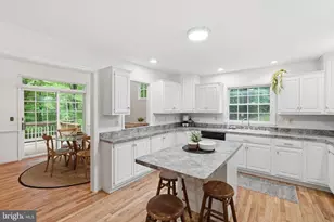616 Hickory Cir, La Plata, MD 20646 - Photo 8