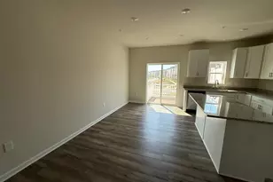 5567 Marksburg Pl, White Plains, MD 20695 - Photo 8