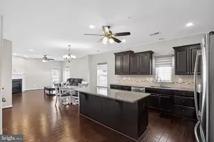 11271 Yellowstone Ct, White Plains, MD 20695 - Photo 12