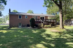 3637 Woodley Rd, Waldorf, MD 20601 - Photo 6