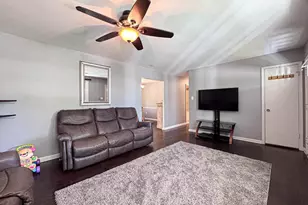 3637 Woodley Rd, Waldorf, MD 20601 - Photo 10