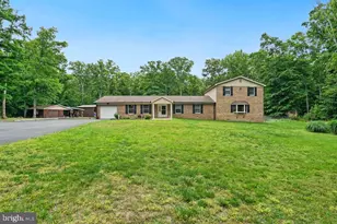 9655 Sharon Ave, La Plata, MD 20646 - Photo 2