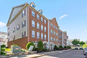 325 Munahan Cir, Indian Head, MD 20640 - Photo 2