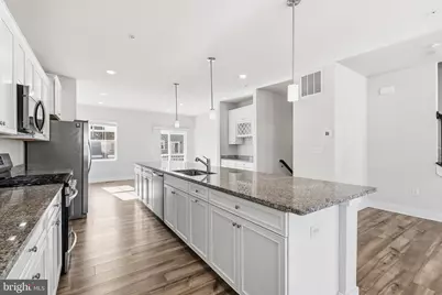 4149 Skipton Place, White Plains, MD 20695 - Photo 8