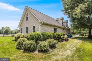 7790 Traeleigh Ln, Charlotte Hall, MD 20622 - Photo 4