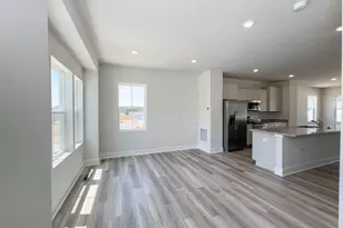 10527 Cobbler Pl, White Plains, MD 20695 - Photo 8