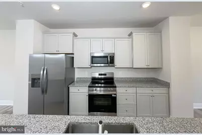 10527 Cobbler Place, White Plains, MD 20695 - Photo 4