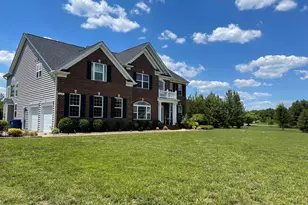 7253 Filly Ct, Hughesville, MD 20637 - Photo 2