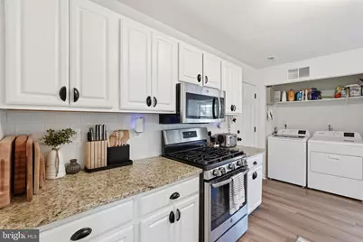11620 Myrtle Oak Court, Waldorf, MD 20601 - Photo 4