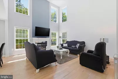 10654 Ashford Circle, Waldorf, MD 20603 - Photo 4