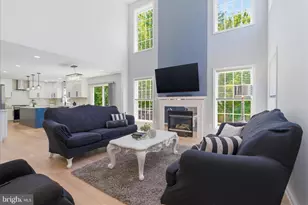 10654 Ashford Cir, Waldorf, MD 20603 - Photo 6