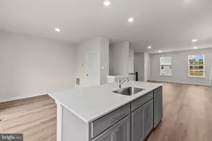 190 Soft Rush Ln, La Plata, MD 20646 - Photo 10