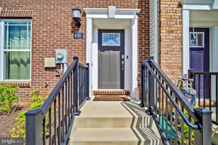 4195 JK Rowling Ct, White Plains, MD 20695 - Photo 2