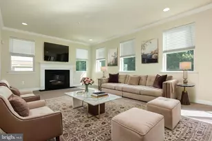 10312 Stewards Chance Ln, White Plains, MD 20695 - Photo 2
