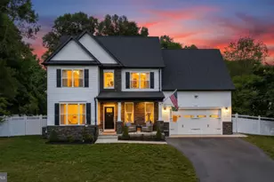 12160 Potomac View Dr, Newburg, MD 20664 - Photo 2